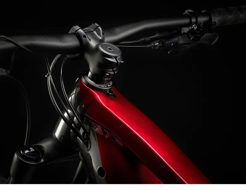 2022 Trek Rail 5 Deore 625w eMountain Bike in Crimson/Lithium Grey-7